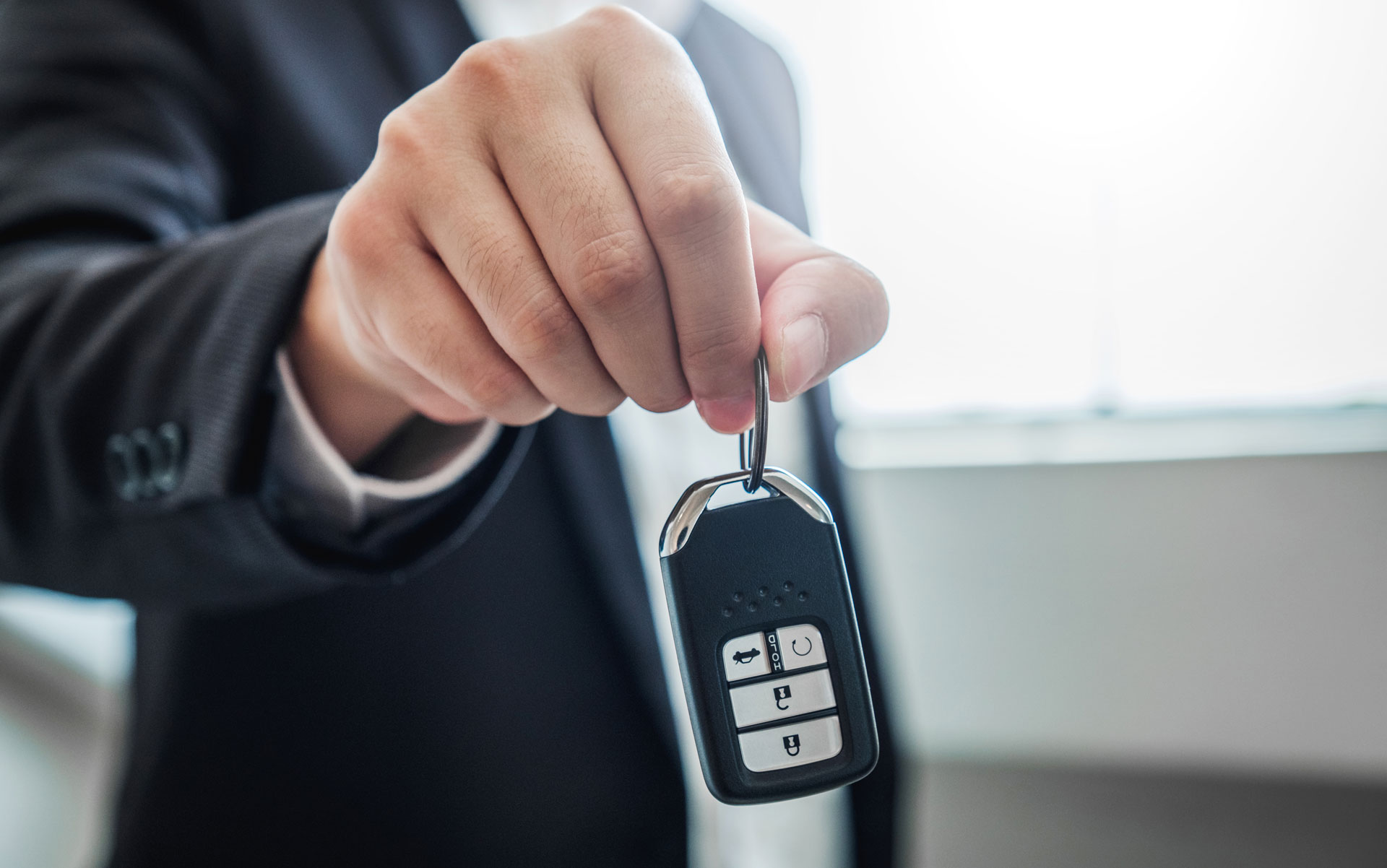 Como alugar um carro pode ajudar a sua empresa?